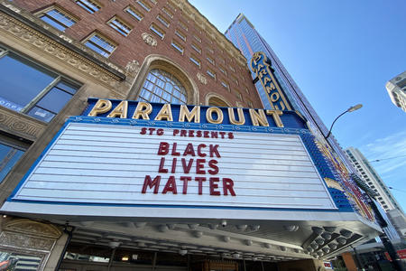 theater marquee showing black lives matter