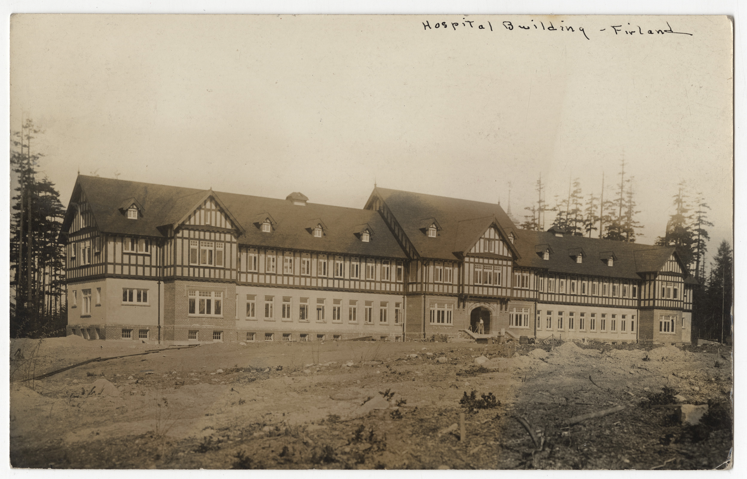 Sepia image of Firland Sanitorium hospital 