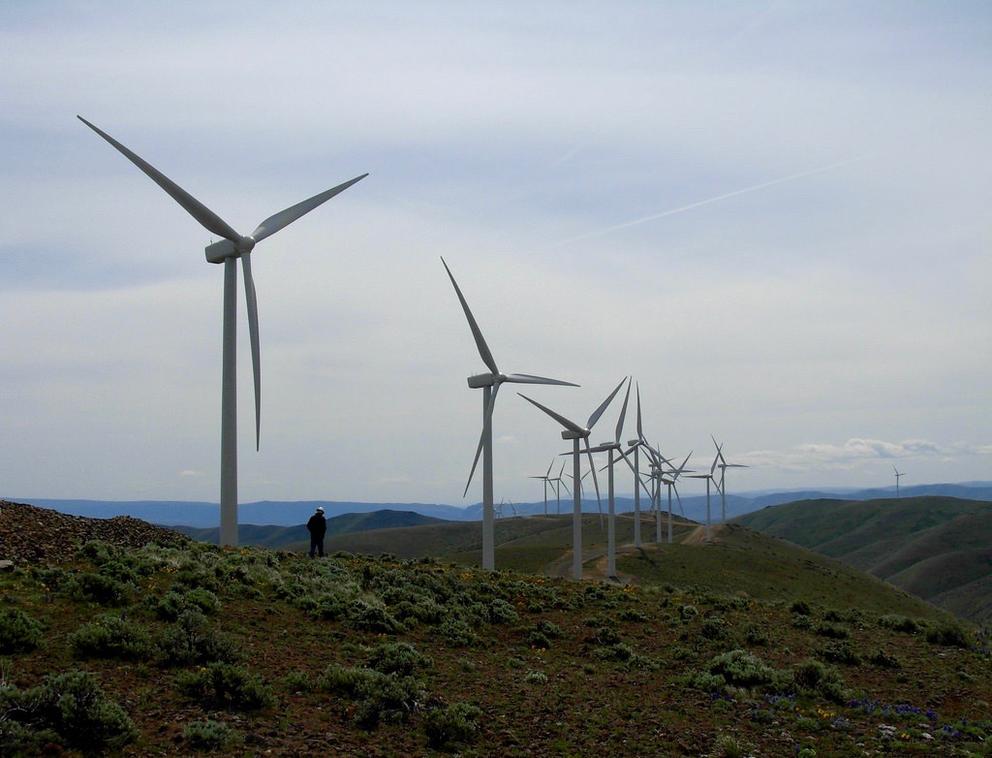ellensburg-wind-turbines-1