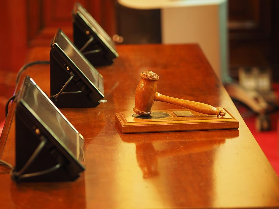 Law Council Crime Hammer Court Judge Judgement