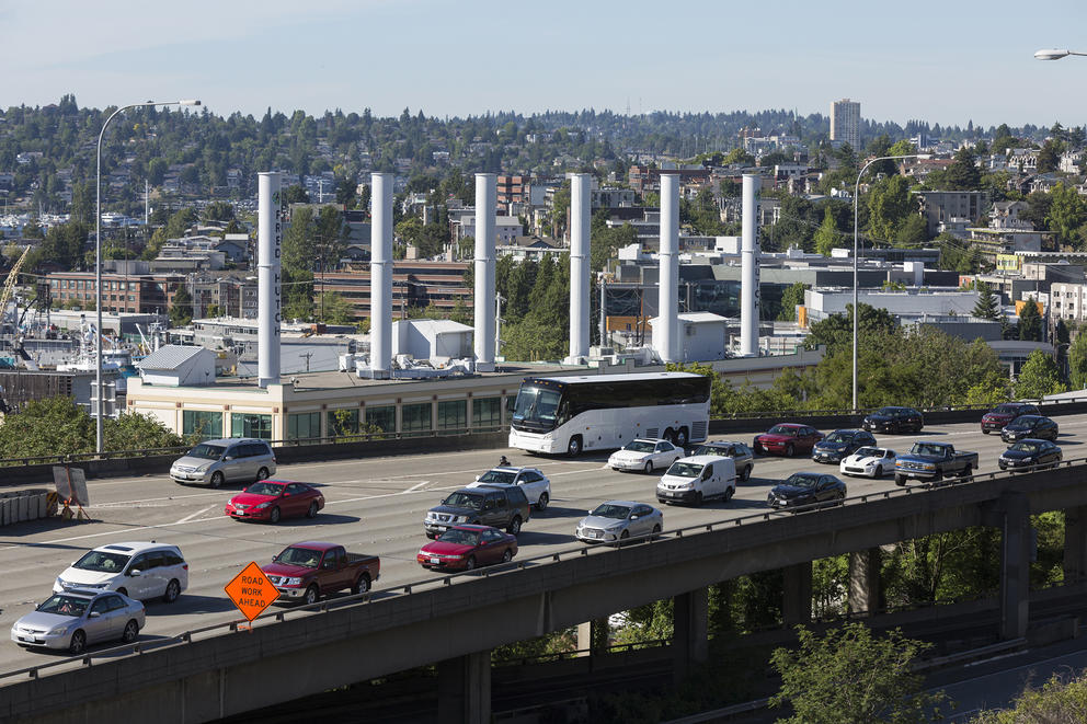 Cars and buses on a Seattle highway
