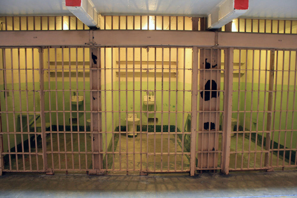 prison_cell-jail.jpg