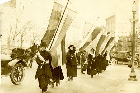Suffragists protesting