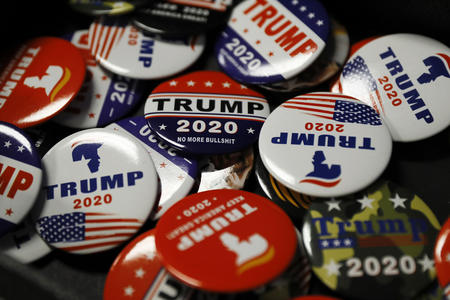 Trump campaign buttons