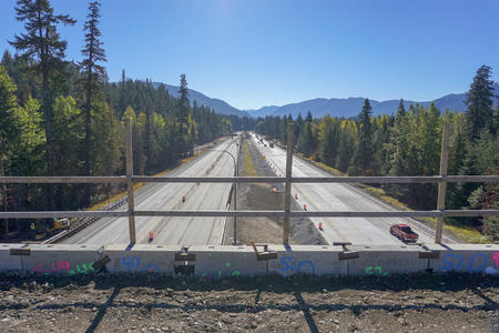 cascade mountains and highway